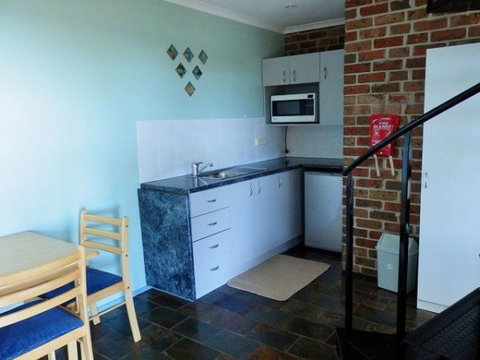 A Room For Rest - Accommodation Mooloolaba 6